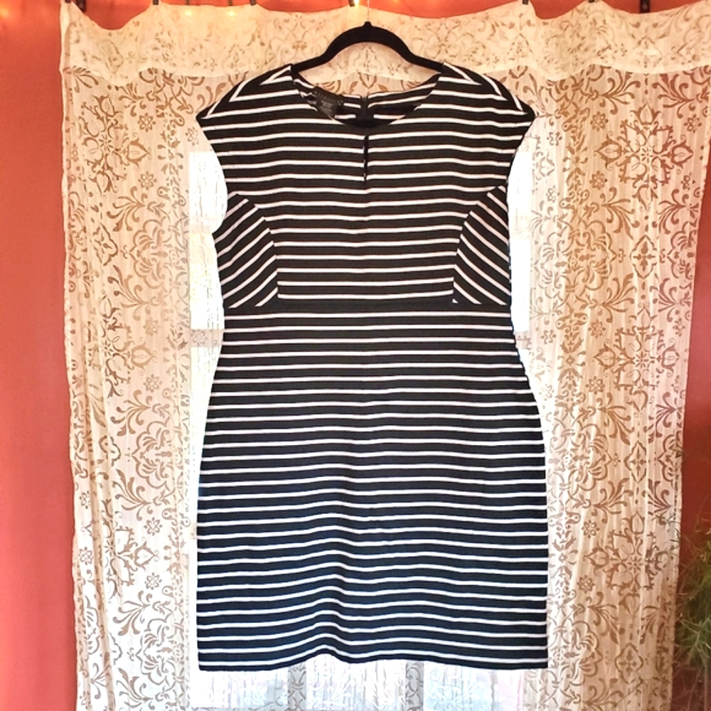 attention Striped Bodycon Dress XL